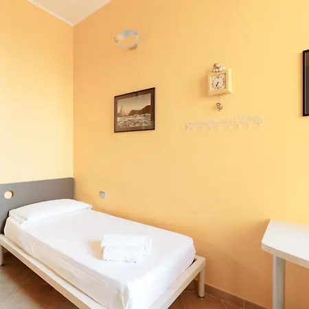 Hostdomus - Il Maestrale Lägenhet Alassio