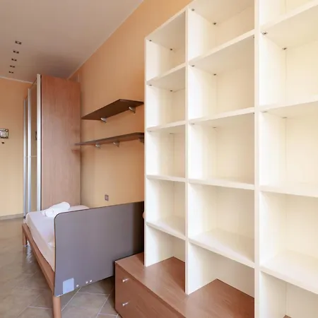 Hostdomus - Il Maestrale * Alassio